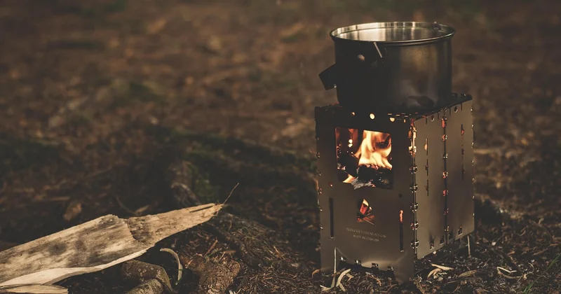 Les composants d'un kit cuisine solo qui tient la route